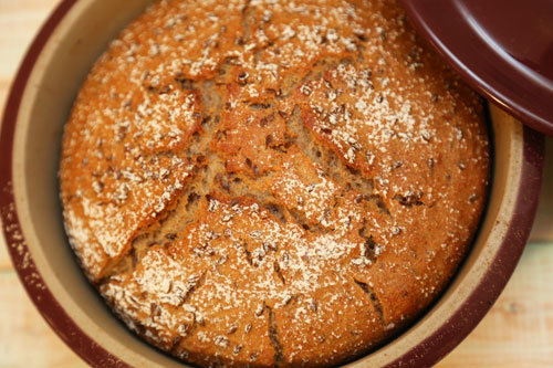 Pampered Chef Roggensauerteigbrot runder Zaubermeister von oben