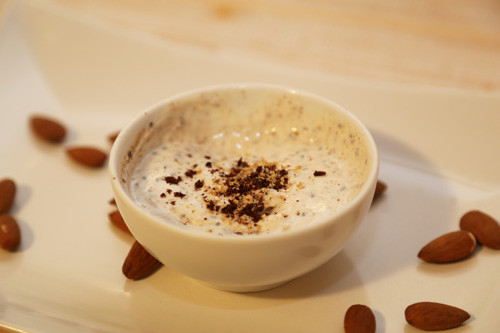Thermomix Mandelmus mit Joghurt und Tonkabohne