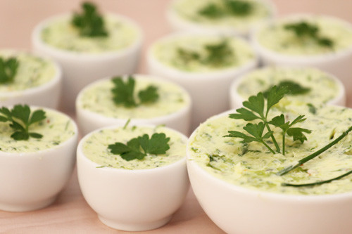 Thermomix Kräuterbutter