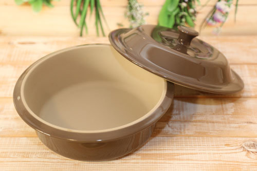 Pampered Chef runder Zaubermeister geöffnet