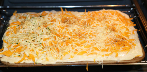 Pampered Chef Zauberstein Kürbis-Flammkuchen im Ofen